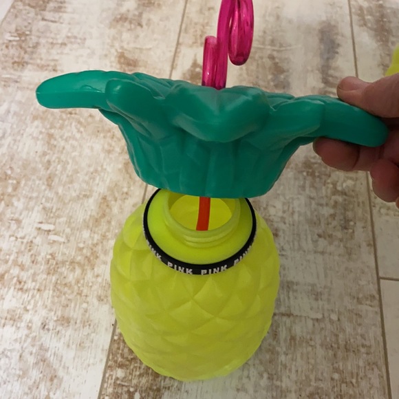 PINK Pineapple Drink Containers - Picture 3 of 3